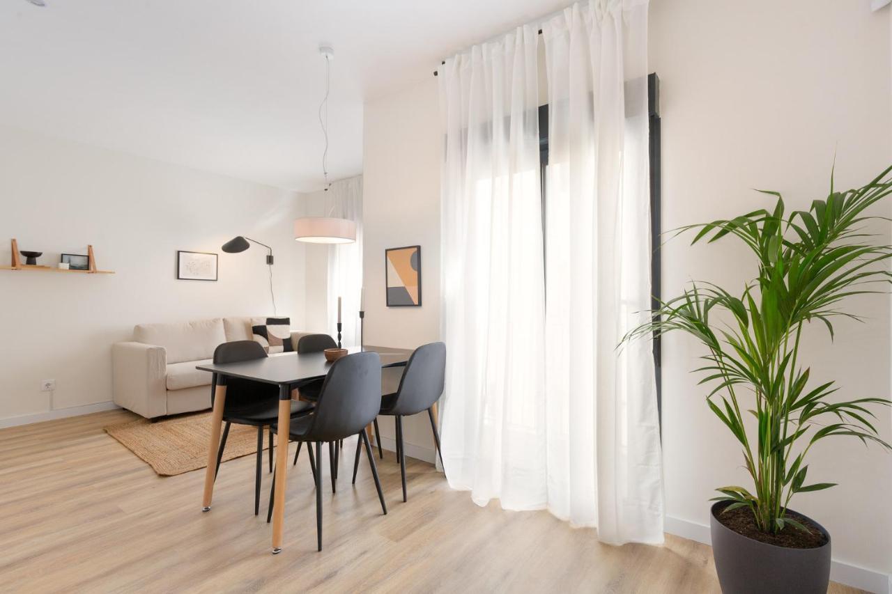 Urban Chill Apartments By Olala Homes L'Hospitalet de Llobregat Eksteriør billede