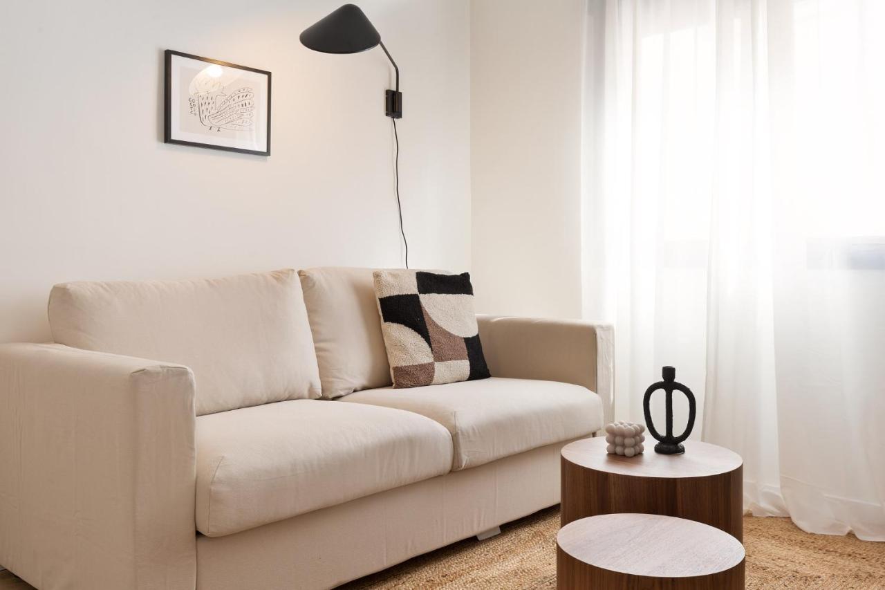 Urban Chill Apartments By Olala Homes L'Hospitalet de Llobregat Eksteriør billede